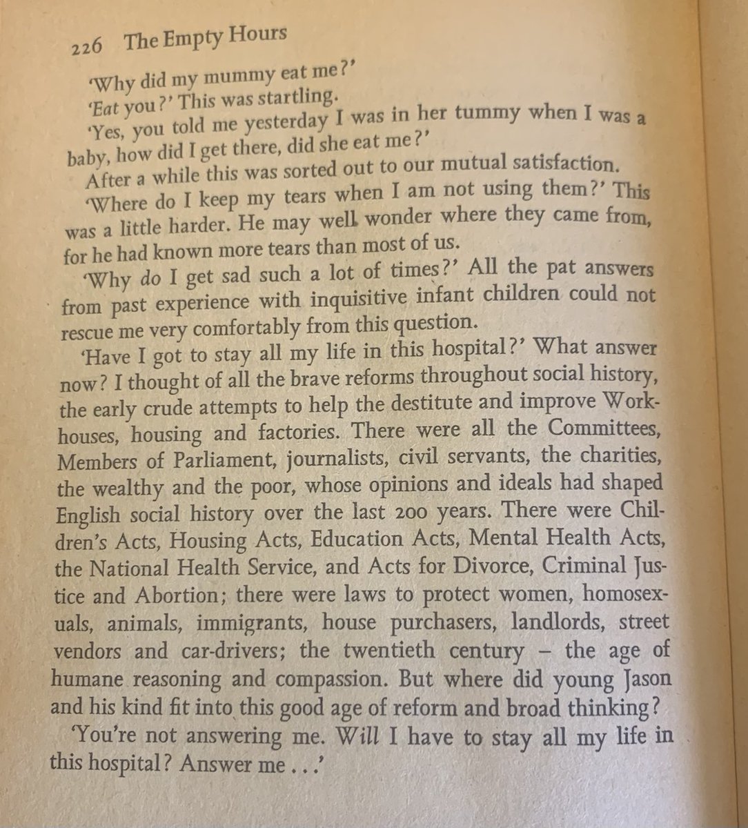 RoseUnwin's tweet photo. I’ve just burst into tears reading this. Maureen Oswin’s THE EMPTY HOURS (1971). We still can’t answer Jason’s question properly.
@mumof3amigos @sarasiobhan @juliaunwin @jimgblair @makedoandSEND @sharon_l_smith @neilmcrowther https://t.co/pTNRpmdw5l