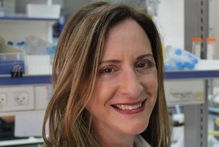 TelAvivUni's tweet photo. Congratulations to Prof. @KarenAvraham for being selected the new Dean of @TAUMedFaculty, starting Sept. 1! Prior to this appointment,  Avraham served as Vice Dean at the Faculty. Her research concentrates on  #genomics with an emphasis on hearing disorders.  #womeninscience https://t.co/rCdhI4yldT