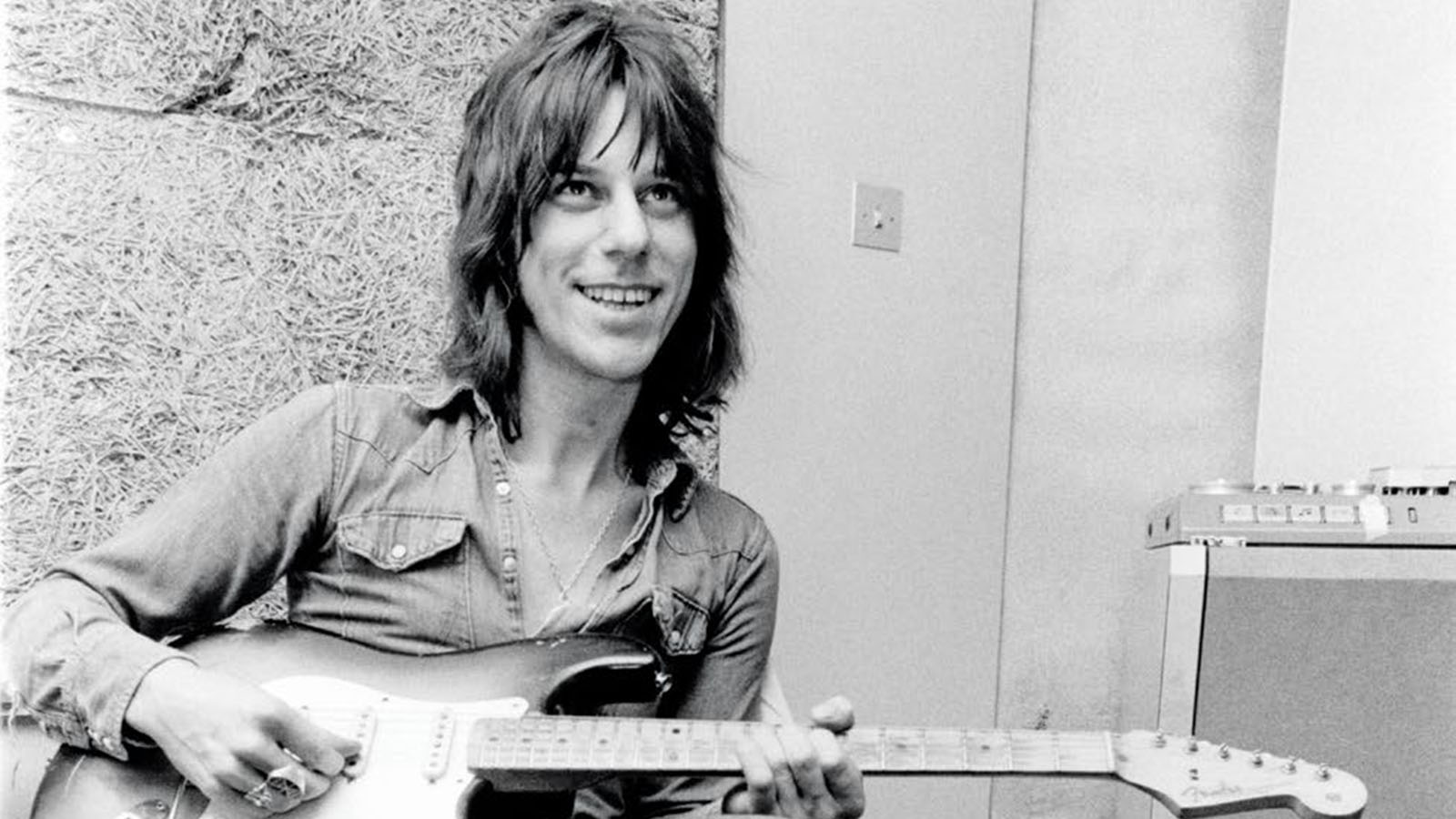 Happy Birthday to legendary guitarist Jeff Beck - 