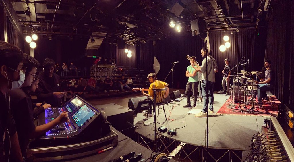 TAG_Mumbai's tweet photo. At TAG our juniors are responsible for curating and executing the graduating ceremony of our seniors. This gets the juniors a one of kind experience in hosting such events and cutting edge education in live sound. https://t.co/KEQ3WFLbst