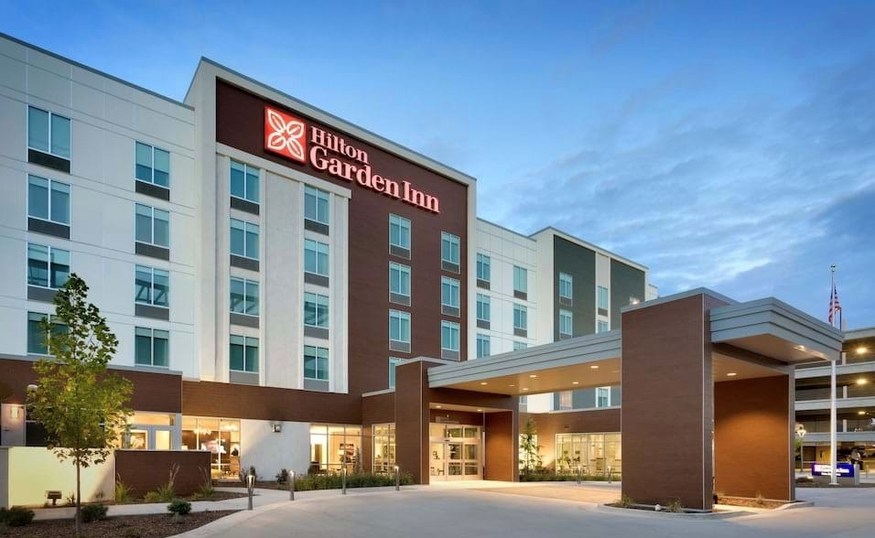 Noble Investment Group ("Noble") today announced the acquisition of the Hilton Garden Inn Boise | Downtown, capping more than $1.0 billion of investment activity over the past year.  #hotelnews#nobleendeavors