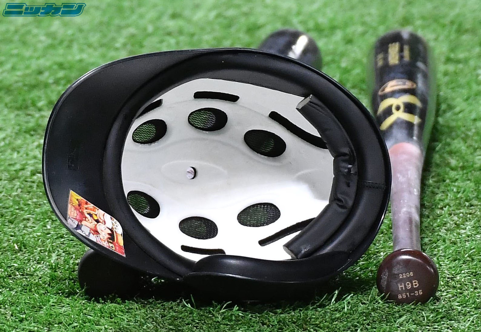 ホークス　柳田悠岐選手　実使用　ヘルメット ホークス 柳田悠岐選手 実使用 ヘルメット