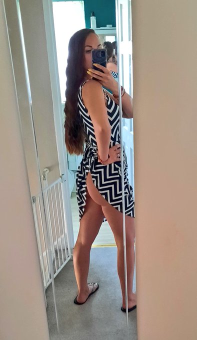 Its a hot 🔥 one today https://t.co/kwwbVW69GL