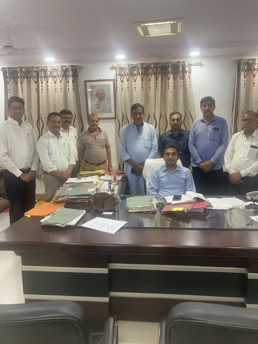 निदेशक महोदय श्रीमान गौरव अग्रवाल साहब से मिलकर 21-22 की  DPC 1 जुलाई को की निर्धारित। 22-23 व उपप्राचार्य की कार्यवाही होगी आगामी दिनो में।⁦<a href="/ashokgehlot51/">Ashok Gehlot</a>⁩ ⁦<a href="/GovindDotasra/">Govind Singh Dotasra</a>⁩ ⁦<a href="/DrBDKallaINC/">Dr. Bulaki Das Kalla</a>⁩ ⁦<a href="/Sos_Sourabh/">Sourabh Swami 🇮🇳</a>⁩ ⁦<a href="/kana_ias/">Kana Ram</a>⁩