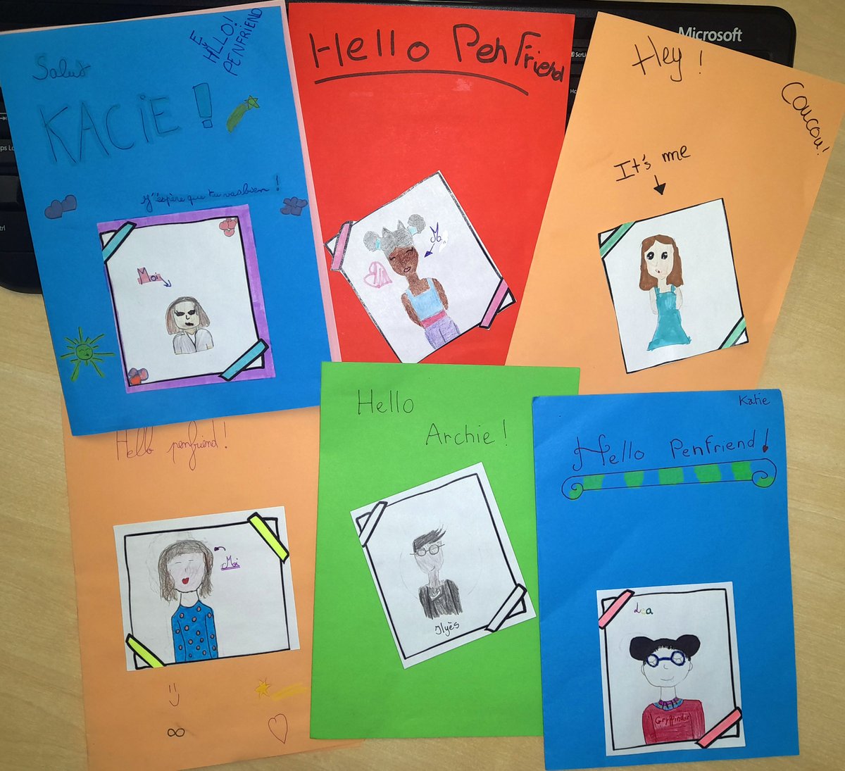 Queen Elizabeth's tweet media