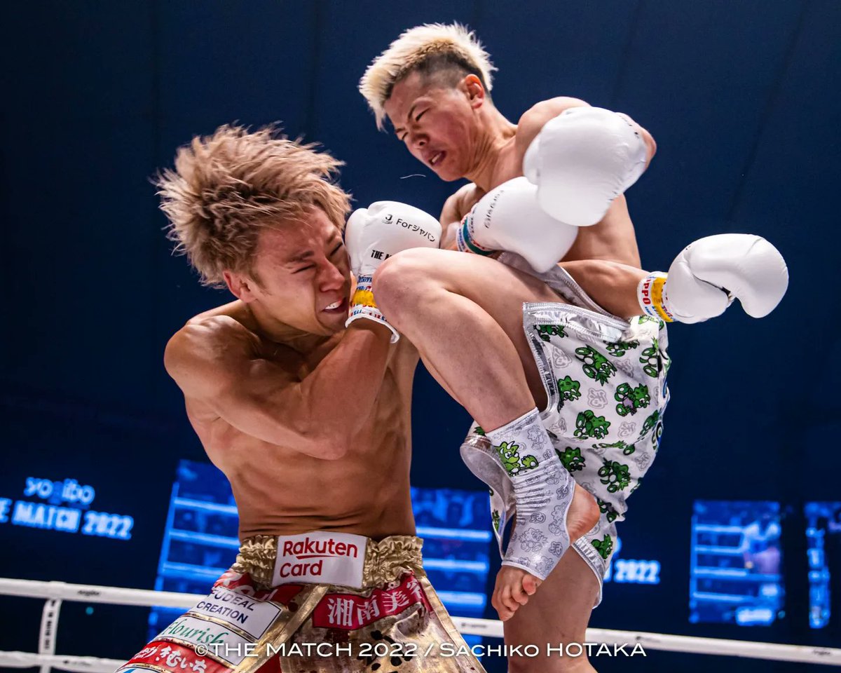 THE_MATCH_2022's tweet photo. 別のストーリーの主人公が交わった瞬間。
#天心武尊 https://t.co/rmiWwgI8zE