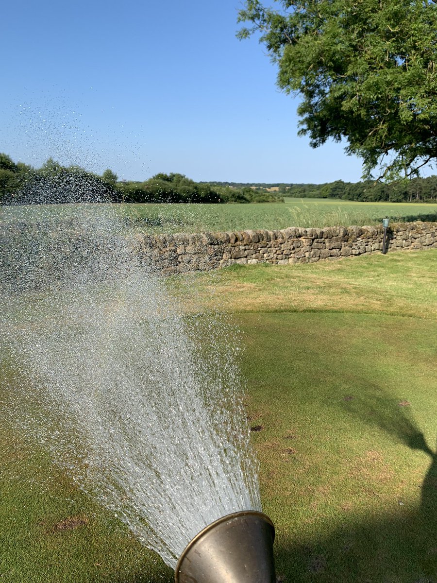 Big lengths of pipe out on the course this morning, managing the moisture #hot #factor50