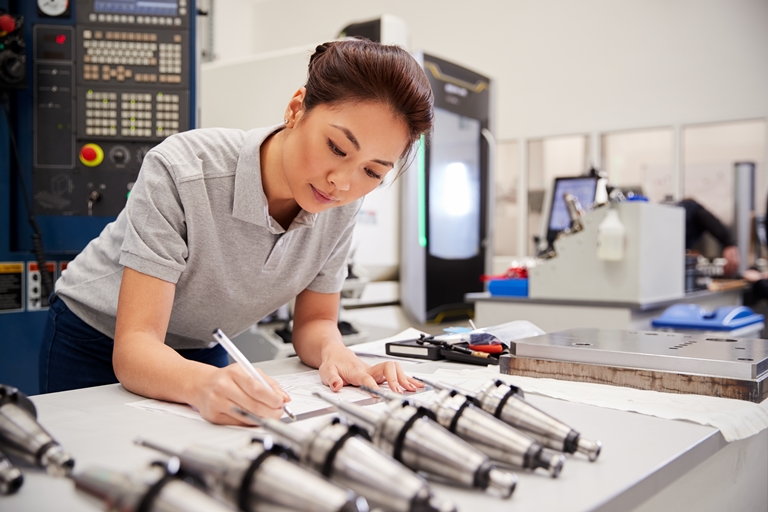 PhysicsNews's tweet photo. Today is International Women in Engineering Day, which celebrates women in #engineering and campaigns for inclusivity within the sector. 

Find out more at https://t.co/u2RdGORBUP #INWED22 #WomeninSTEM https://t.co/nqoGFGoMRv