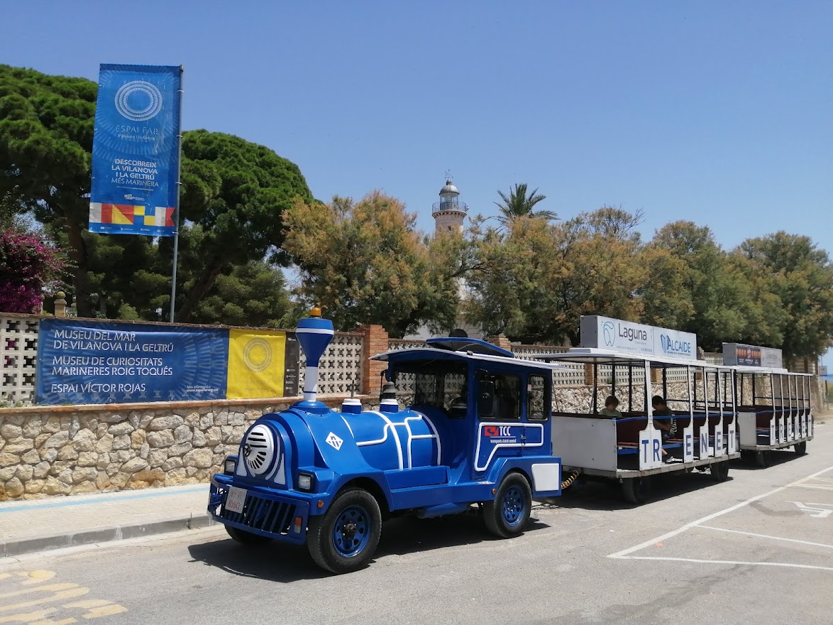 📣 Ep! A partir del 24 de juny torna el Trenet Turístic de #VNG amb novetats! 🙌👏

🚂 El nou itinerari, amb 11 parades et permetrà acostar-te a espais com el Vilanova Gran Marina o la platja del Far.

ℹ️ vilanovaturisme.cat/trenet_turistic

<a href="/VilanovaTurisme/">VilanovaTurisme</a> <a href="/visitvilanova/">visitvilanova</a> <a href="/BCNmoltmes/">Barcelona és molt més</a>