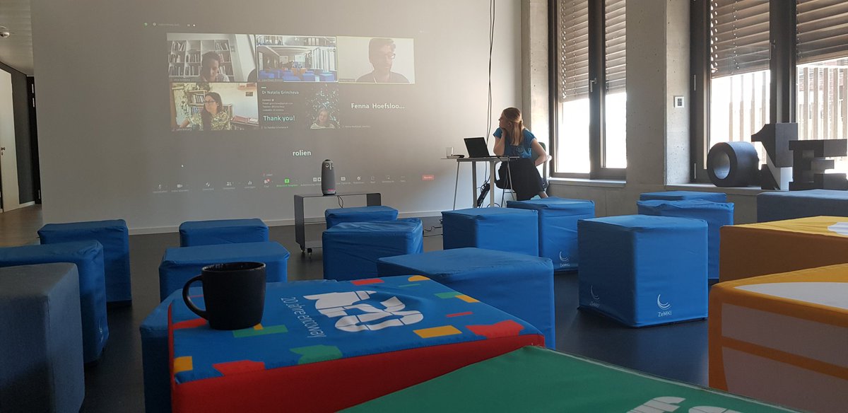 DataPowerConf's tweet image. Day 2 of #DataPower2022 started with an in-person panel in #Bremen on #discourses about data power and an online panel on #data, #place and #space.

Tweet: TeamBremen