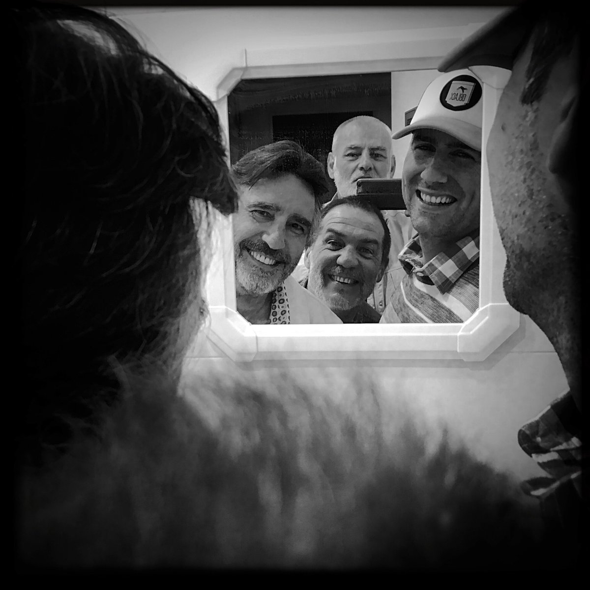 Otro #Ulynario de las series facebook.com/media/set/?set…, con los compañeros de <a href="/elpais_foto/">EL PAÍS Fotografía</a> y grandes amigos, @julianrojaso @kaohsiung75 <a href="/rosillofotos/">Carlos Rosillo</a> #autoRetretes #Fotografía #Hipstamatic