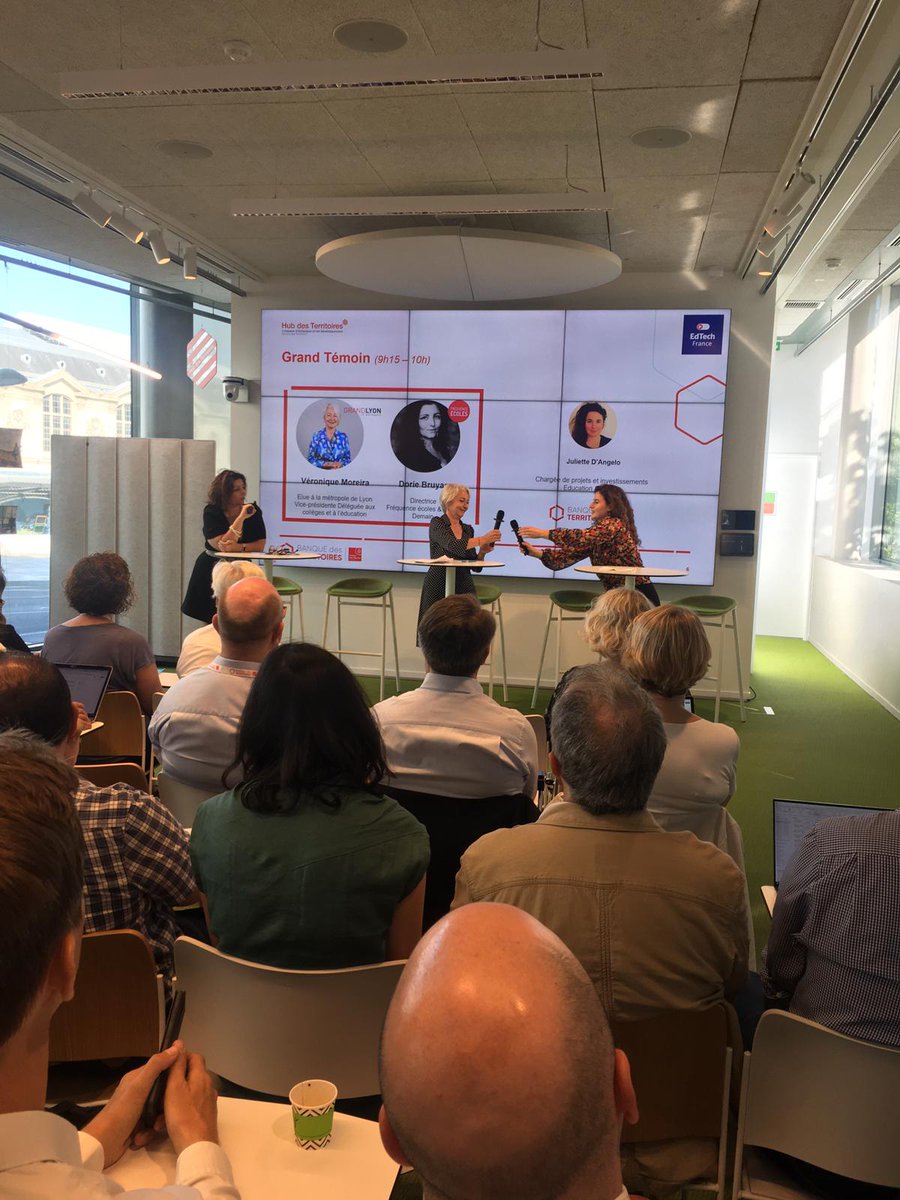 En direct de l'évènement <a href="/BanqueDesTerr/">Banque des Territoires</a> <a href="/EdtechFrance/">EdTech France 🇫🇷🇪🇺</a> au #hub <a href="/DorieBruyas/">Dorie Bruyas</a> "On ne naît pas Digital Native. Ce n’est pas parce qu’on nait dans un monde digitalisé qu’on sait se servir des outils".
