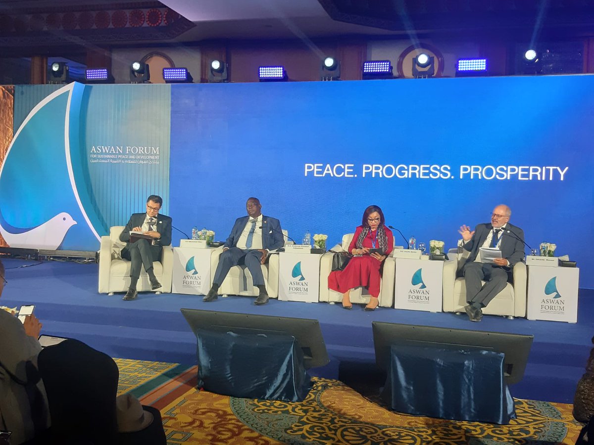 'We can win the fight with #climatechange, if we include agriculture and innovations in our solutions.' 

-@FAOclimate Director @Mansur_FAO during the @AswanForum for Sustainable Peace & Development, ahead of #COP27 in Egypt.