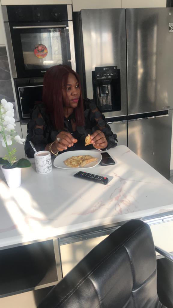 librannette's tweet image. The day is bright &amp;amp; beautiful… I am charged to excel. I am fully a #BATBABE #Asiwaju4Asorock go &amp;amp; verify 😝🇳🇬♾