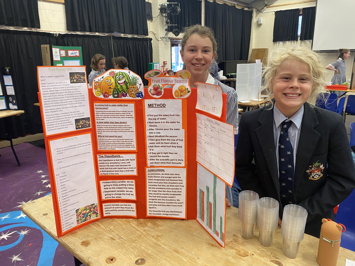 Greshams_School's tweet photo. Our Prep pupils had a great time at the Year 6 Science Fair and they were able to learn a lot from the different displays #spacetoexplore https://t.co/CF1fWLjTyZ
