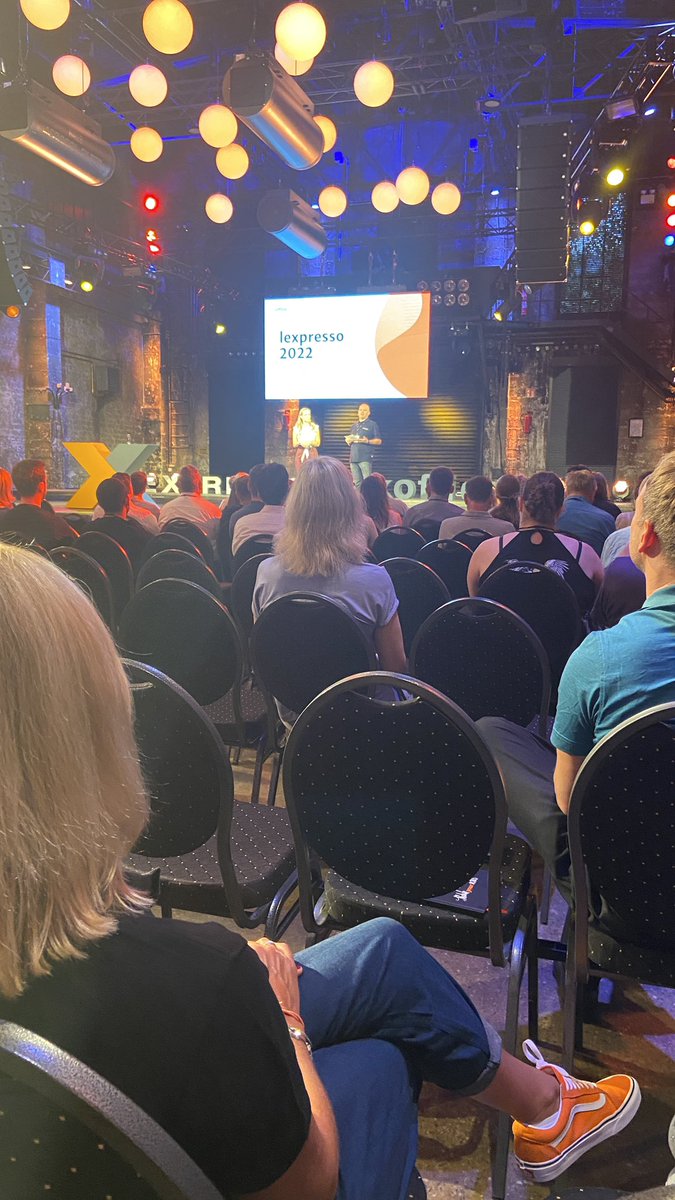 botenstoff's tweet photo. #lexpresso es geht los ❤️ https://t.co/DdVhkkJ8Da