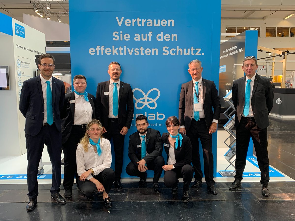 ErlabSafety's tweet photo. It's a new day at @analyticaFair , and our new team is looking forward to meeting you today at booth B2-307!
#Analytica #tradefair #laboratory #innovation #erlab #biosafety https://t.co/S70CKCSu3i
