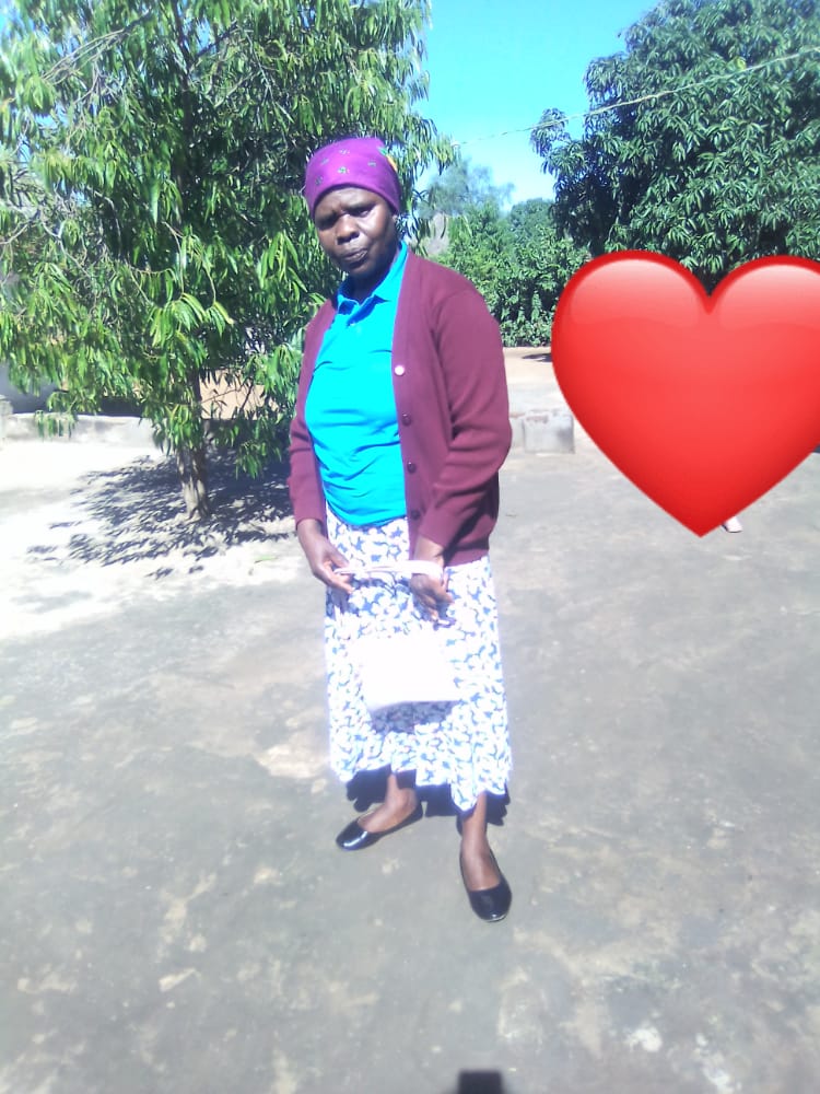 Poulwamutsonga_'s tweet image. &quot;She&apos;s my more mother and I love her so&quot; so sings Jimmy Cliff.

#HappyBirthdayMom
