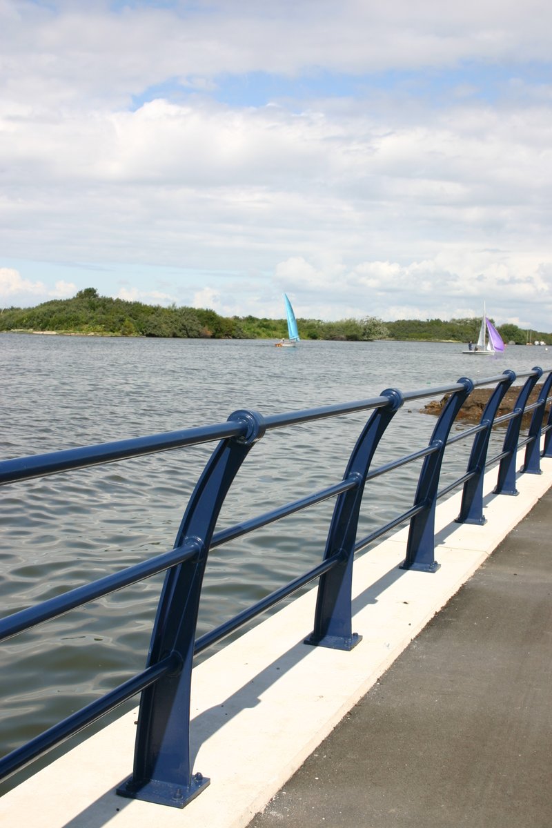 Boll_Ards's tweet photo. THROWBACK THURSDAY: Cast Iron Quayside Posts at #Southport. 100% #recyced posts. @WaterfrontSpt #ASF #Bollards #recycling #quayside #postandrail #tbt #tbThursday #ThrowbackThursday https://t.co/cBumO3TlFz