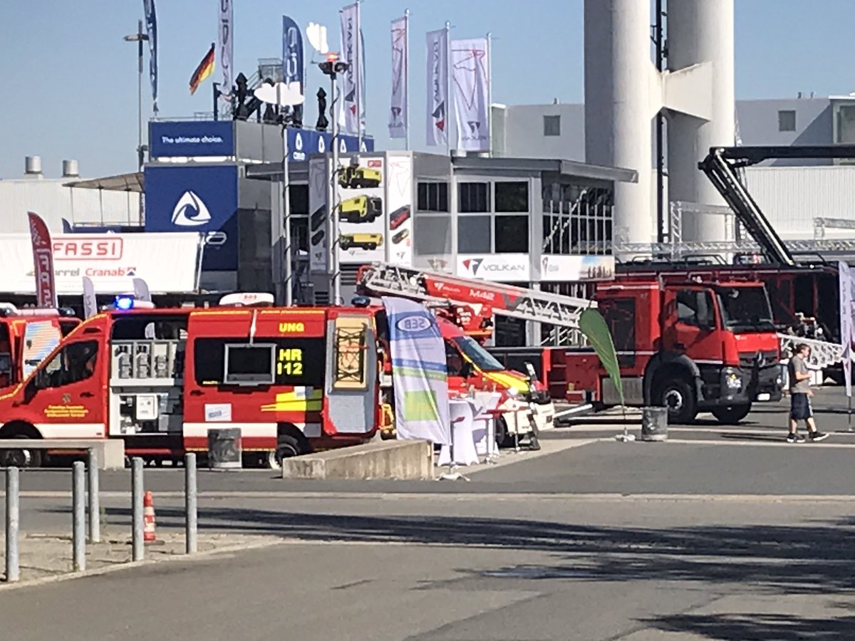 harald112's tweet photo. Blick aufs Freigelände. #Interschutz #DFT22 #Zusammenhalt #Feuerwehr https://t.co/T9VGtIisW1