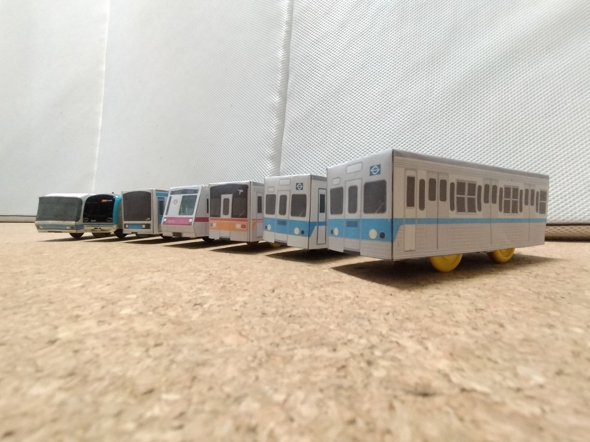 アノルデンこまち（日常垢） on X