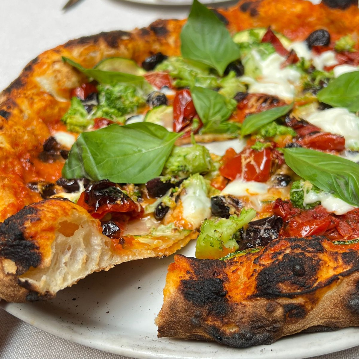 #cocinabiertatodoeldía #pizza #pizzalover #pasta #pastafresca #pastafattaencasa #delivery #santommaso #italianfood #italianrestaurant #romanticrestaurant #top #valencia  #pastaepizza #comerenvalencia #santommaso