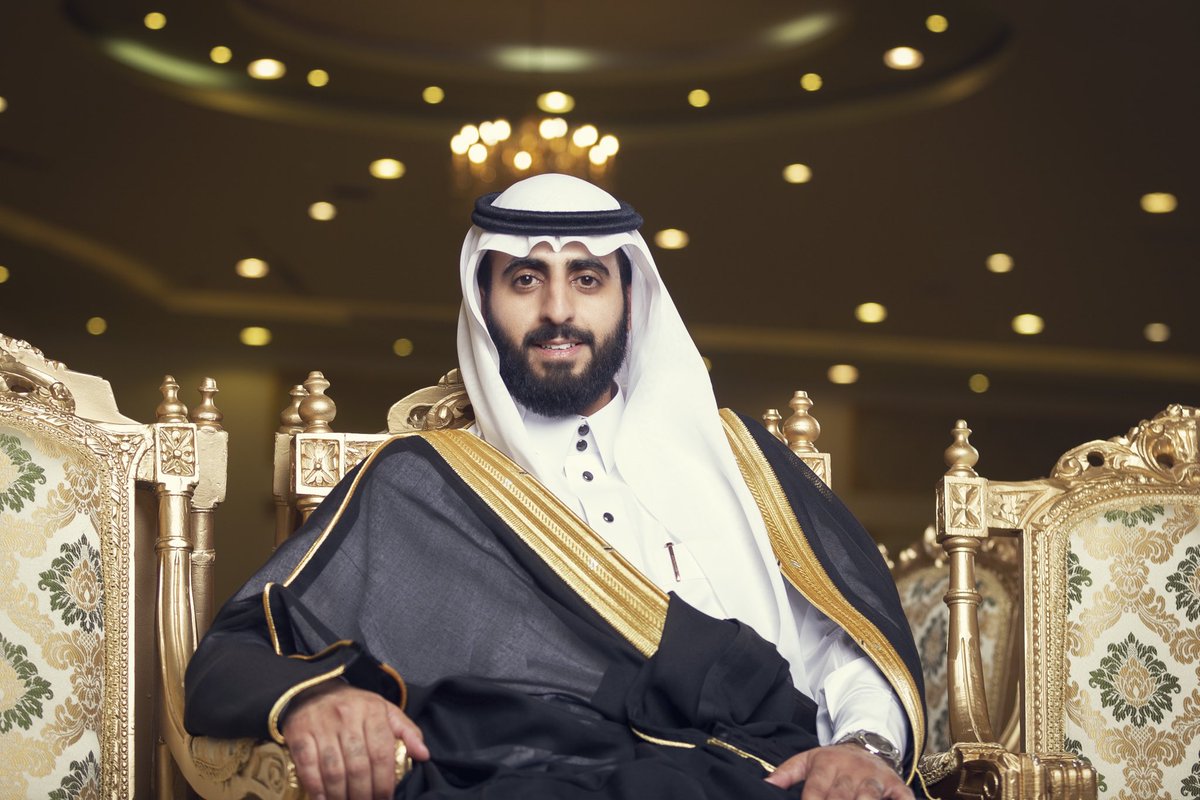 الحمدلله على التمام 

خير الدنيا بر الوالدين، وزوجه صالحه 
تسدد امرك، وتعينك على أمر دينك ودنياك،
ورفيقن يسعد الخاطر، ويعينك على الخير