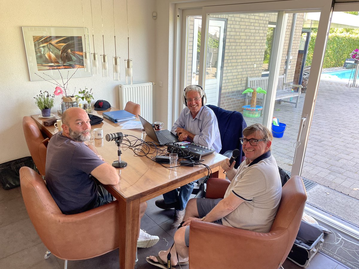 Financial Lifeplanning is inmiddels niet meer weg te denken in Nederland! Vandaag met Roelof Meijer van #ffp en Jaap L. van der Meer CFP® RLP® Lifestyleplanner  een podcast opgenomen over de betekenis van #lifeplanning.

Binnenkort te beluisteren.

#lifeplanning