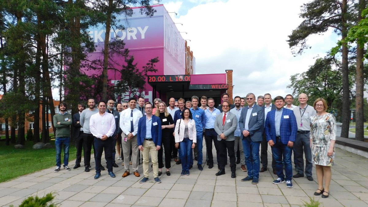 Crowdhelix's tweet photo. The 5G-TIMBER project has officially started! ๐
#5GTimber supports the rapid uptake of #5G technologies, considering real industrial practices and constraints in the EU #Timber industry over the #WoodValueChain.
Read the Press Release here ๐ https://t.co/PuENh3FKof https://t.co/6CfwKMyCsC