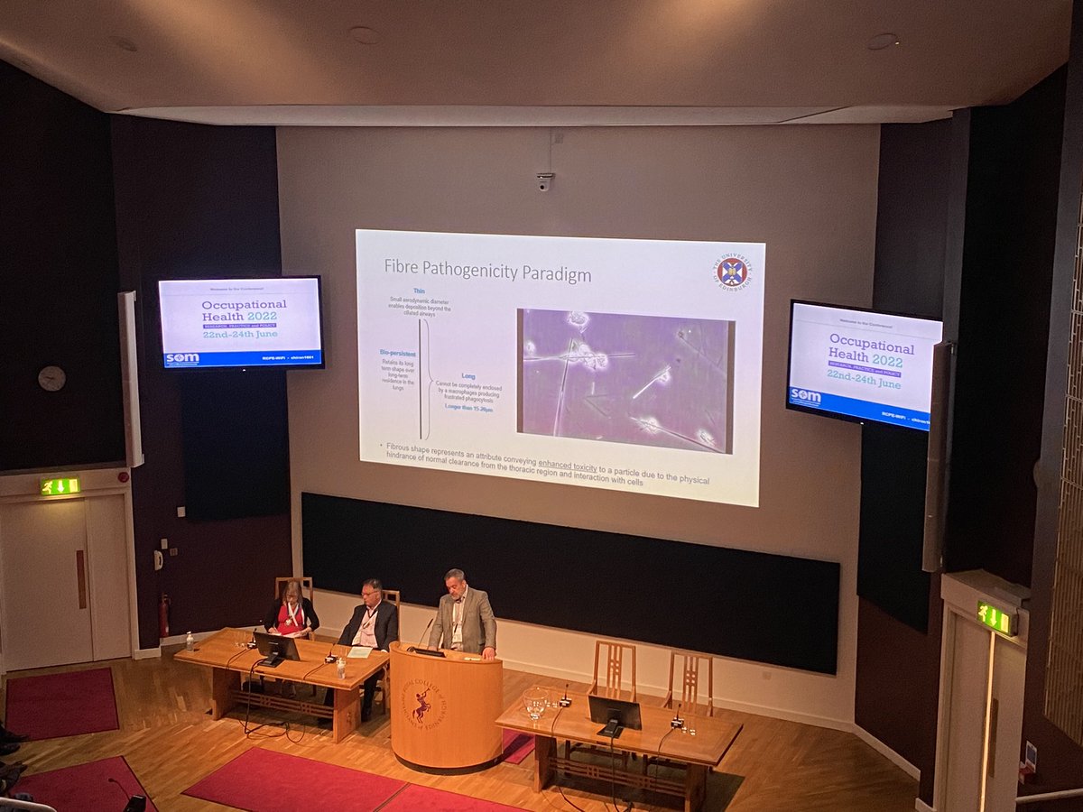 FinolaMRyan's tweet photo. @RodgerDuffin gives the Thackrah lecture examining the characteristics of #nanoparticles and potential #health #effects #occupationalmedicine #respiratorytoxicology https://t.co/M3FhqV1f11