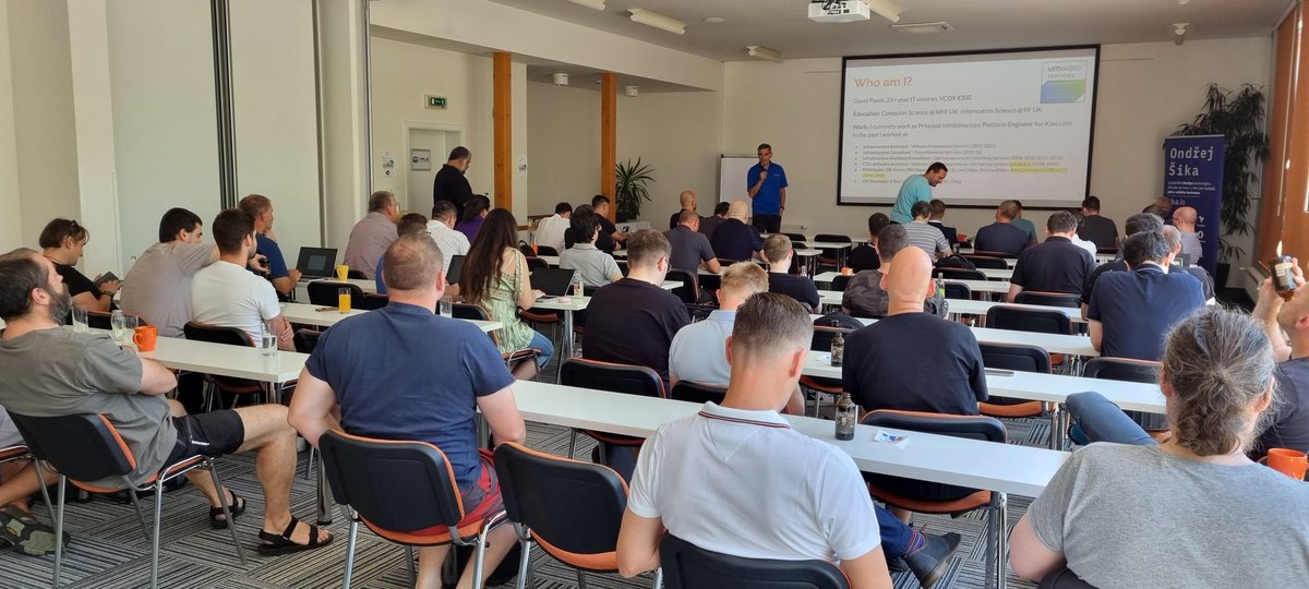 Zach_Josef's tweet photo. #vcdx200 @david_pasek na #VMUGCZ #LogInsight a kontejnery
#tanzu #k8s #vmware #vexpert https://t.co/aUSWEgyeRa