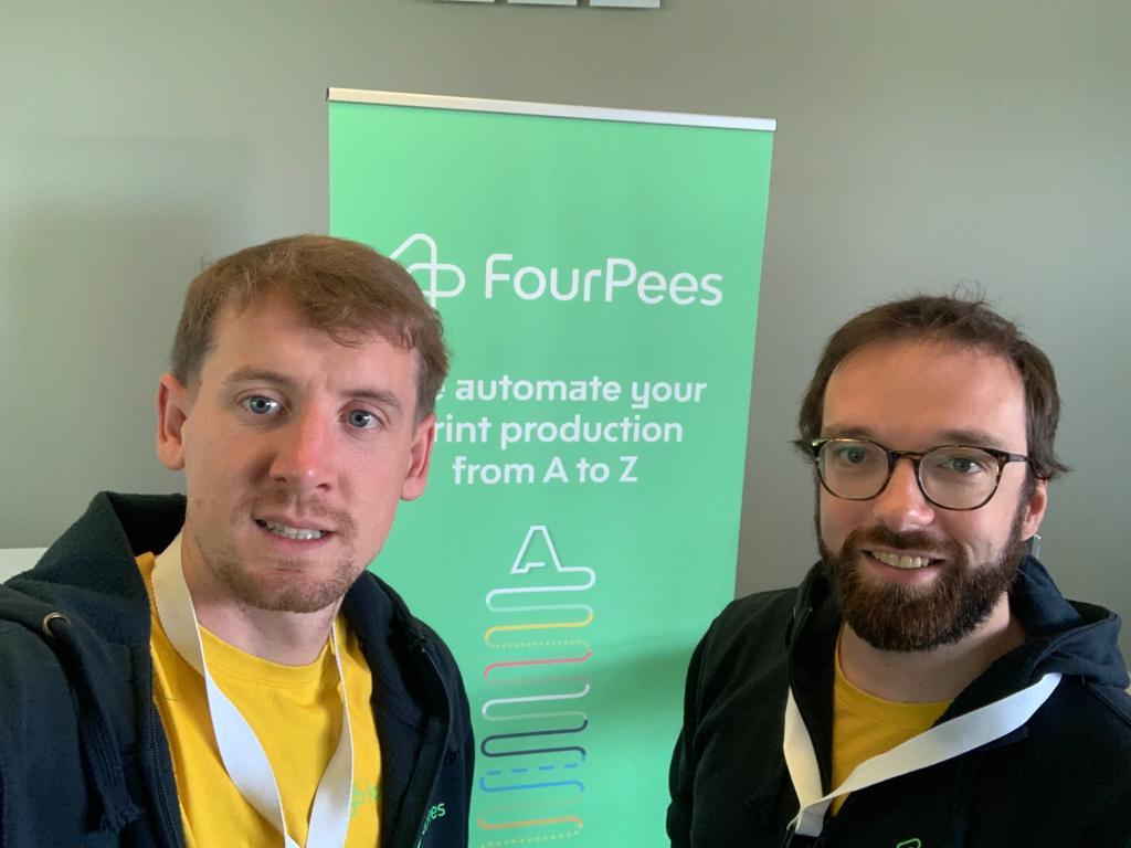 The Four Pees team is ready for FESPA Belgium's first Print To The Future convention! Very happy to be able to support this as a partner! 💪

If you're there, have a chat with our colleagues Philip and Bruno and we'll make your print production feel the good flow! 🚀