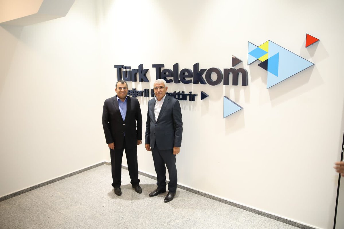 osmangudertr's tweet photo. Türk Telekom İl Müdürümüz Ahmet Alevcan’ı ziyaret ederek, #Battalgazi’mizin iletişim ve altyapı ihtiyaçları konusunda istişarelerde bulunduk. Değerli müdürümüze görevinde başarılarının devamını diliyorum. https://t.co/lWQBECsYAq