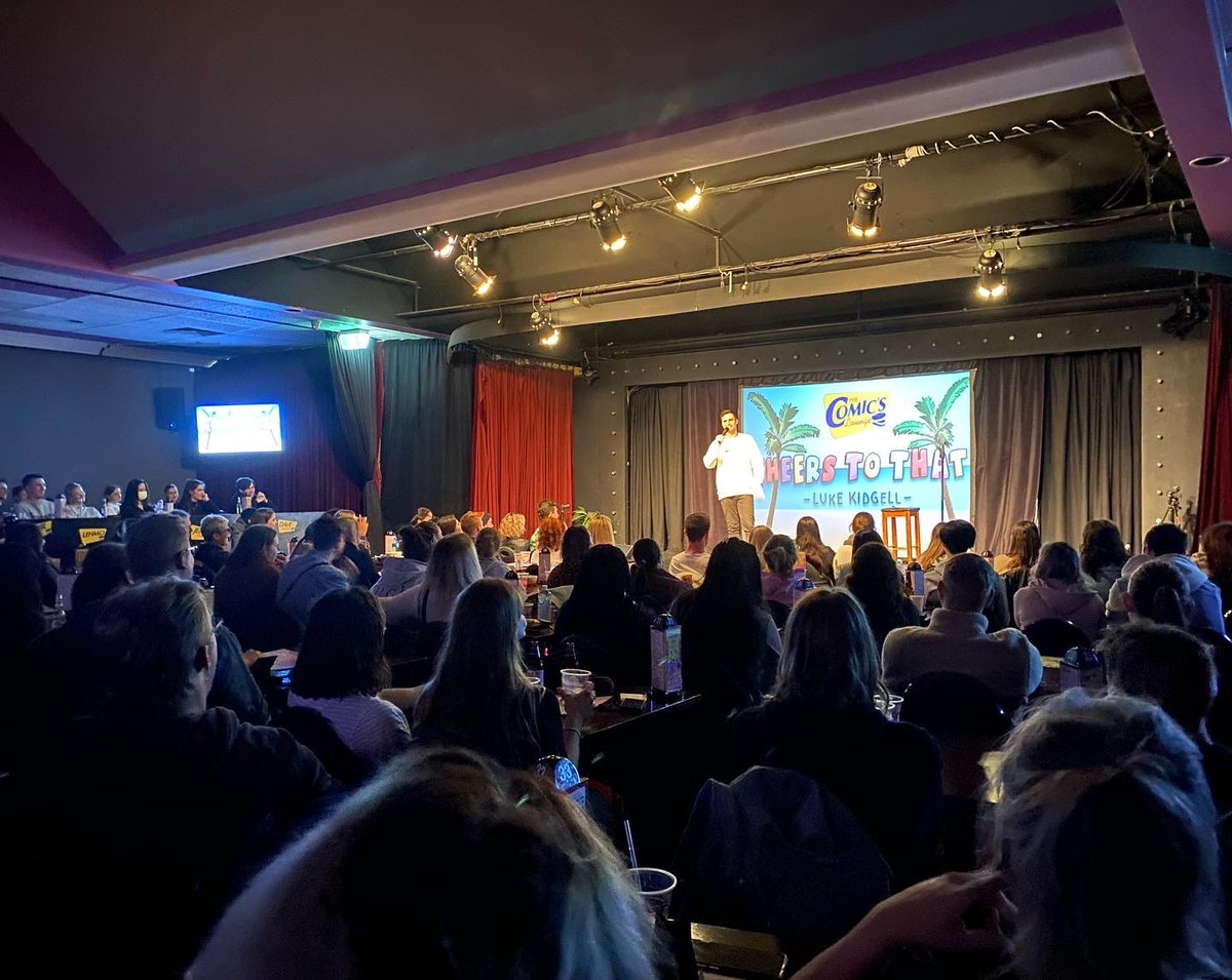 The Comic's Lounge tweet media