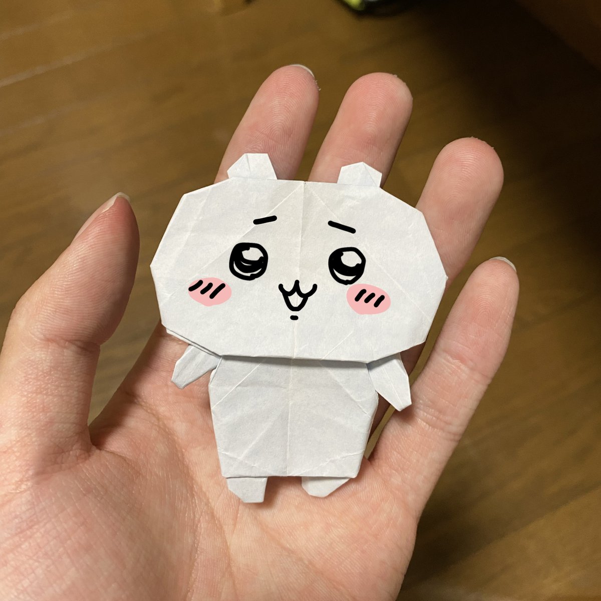 「折り紙」になっちゃった…ってコト！？
#ちいかわ
