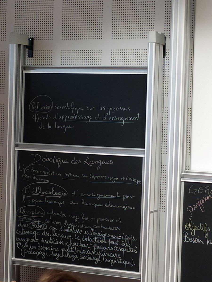 Nadia_YD31's tweet photo. Table ronde du colloque international du GÈRES 2022 organisé par le Laboratoire LAIRDIL à Toulouse #GERES2022 #LAIRDIL #UT3PaulSabatier https://t.co/ZPWrTB865p
