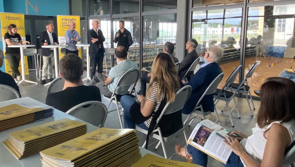 Fabien Leroy (@leroy_fabien) on Twitter photo 📍En direct de la conférence de presse <a href="/VU_Pessac/">Vibrations Urbaines</a>
4 nouveautés pour l’édition 2022 :
👉 masterclass de danses urbaines
👉 coupe de France de BMX freestyle
👉 scène internationale hip-hop Rn’B
👉 contest de BMX trop et skate
#pessac
Tout le programme sur vibrations-urbaines.net 📍En direct de la conférence de presse <a href="/VU_Pessac/">Vibrations Urbaines</a>
4 nouveautés pour l’édition 2022 :
👉 masterclass de danses urbaines
👉 coupe de France de BMX freestyle
👉 scène internationale hip-hop Rn’B
👉 contest de BMX trop et skate
#pessac
Tout le programme sur vibrations-urbaines.net