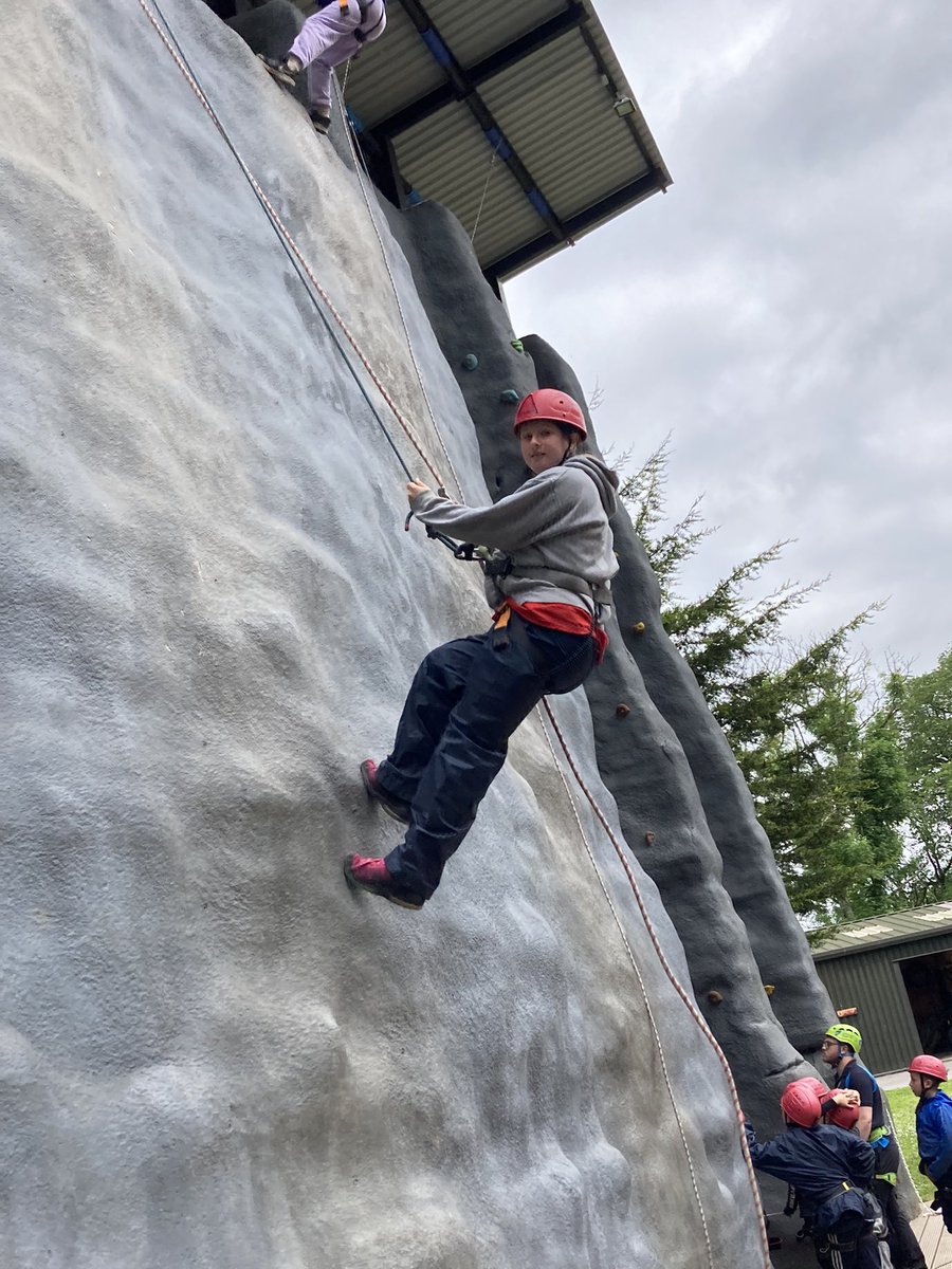 MrsCrozierFalla's tweet photo. Abseiling @MissButlerFP @FallaParkSchool @Miss_Carr_Falla https://t.co/1x3WgMTgWl