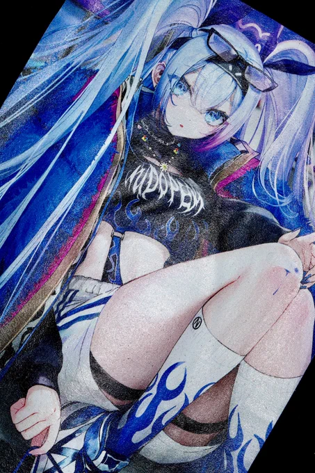 T 