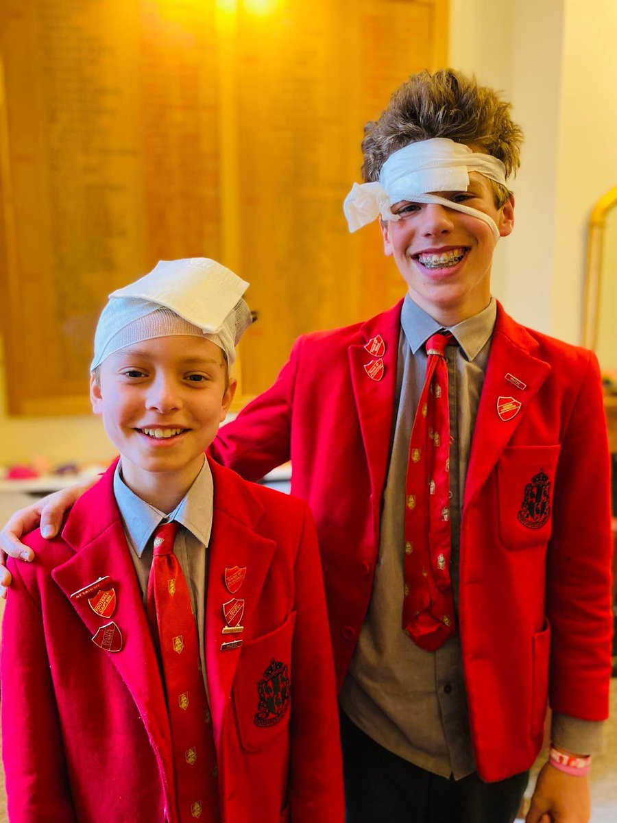 Year 8’s First Aid training is going… er… well-ish! #prepschool #chichester #firstaid #y8 #leavers @psbacc @iapsuk @PrebendalHead
