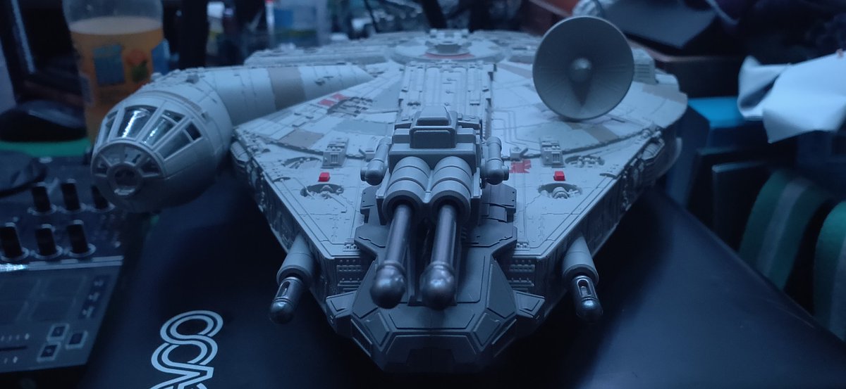 brycefromnz101's tweet photo. #NotMade... #NotAssembled this was almost complete ... #StarWars #milleniumFalcon one of the least satisfying models but one of my fav. starwars things. https://t.co/15PUORU8pB
