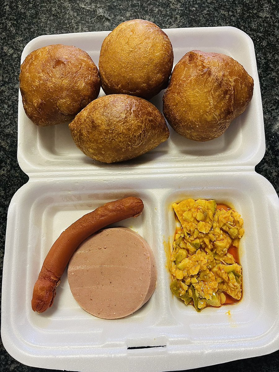 Combo 1: R30
Combo 2: R20

I am based in pretoria montana. Delivery around montana is free.
Delivery around Hatfield and PTA CBD is R50. Your support will be highly appreciated 🫶🏽❤️