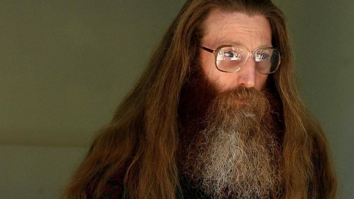 westaustralian's tweet image. EXCLUSIVE: Paedophile Bradley Pen Dragon is already back behind bars — about 48 hours after he walked free from prison — amid allegations he possessed images of children. bit.ly/3OwMmB6