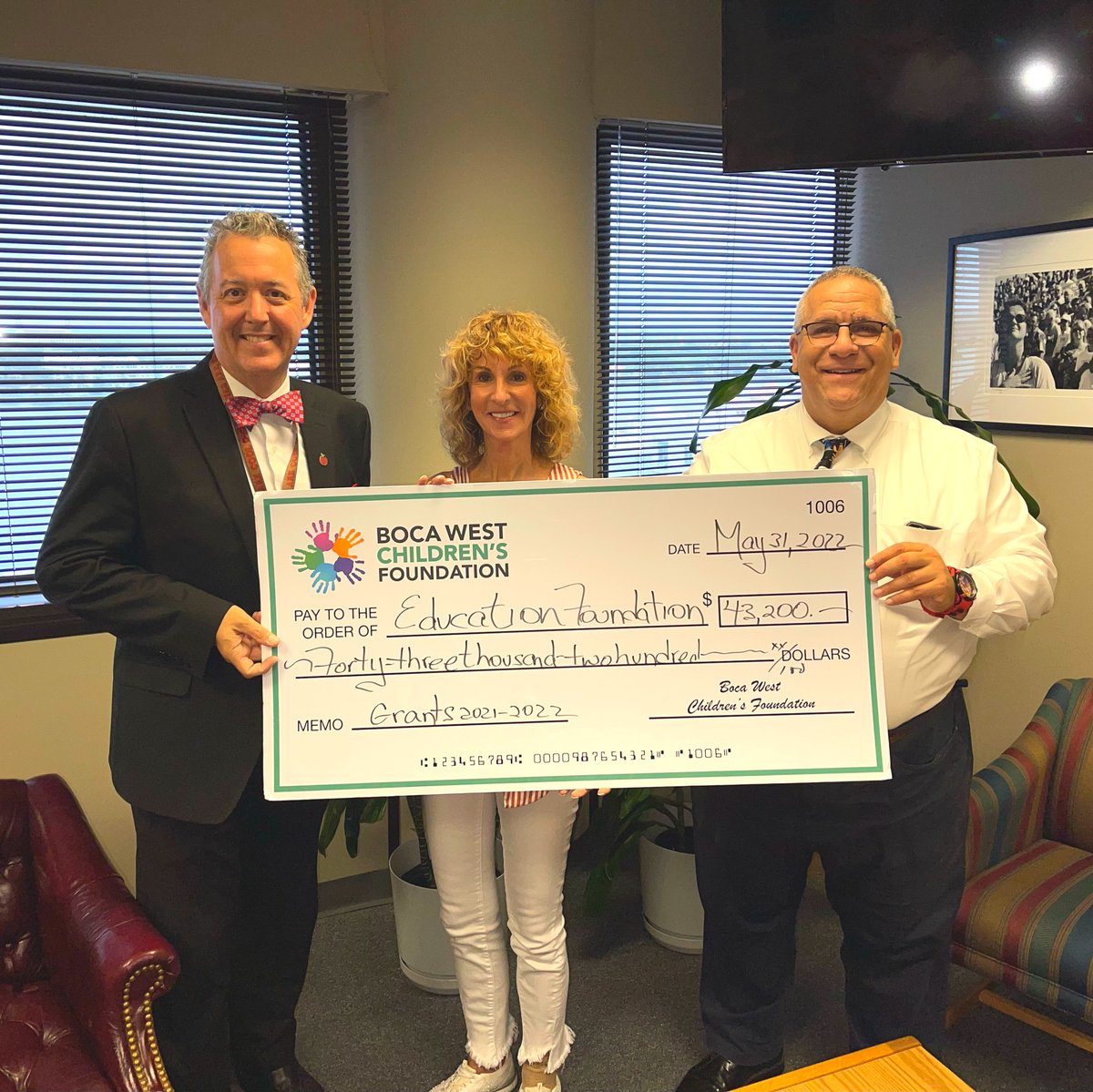 EducationFdnPBC's tweet photo. Thanks to the @BocaWestFDN for their generous donation to support students, teachers &amp; schools in @pbcsd! Since 2010, BWCF has raised more than $16 million to serve more than 9,000 children through projects with partner agencies. 
#ThankfulThursday #EFPBC #YOUREducationFoundation https://t.co/FTrjnjgMpk