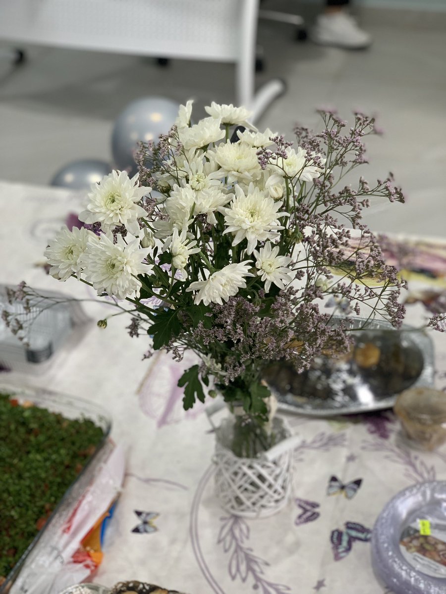 مدارس الفتاة الأهلية tweet media