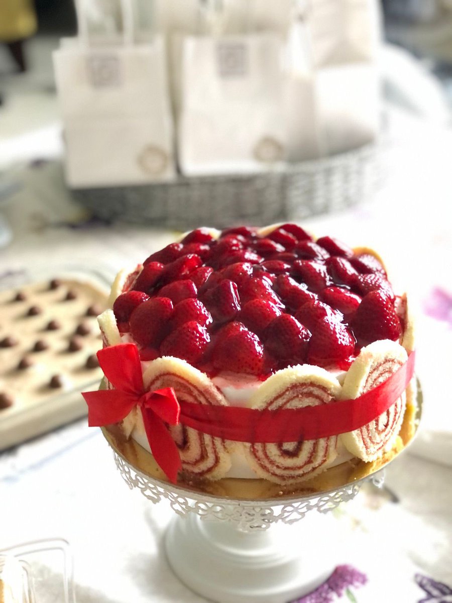 مدارس الفتاة الأهلية tweet media