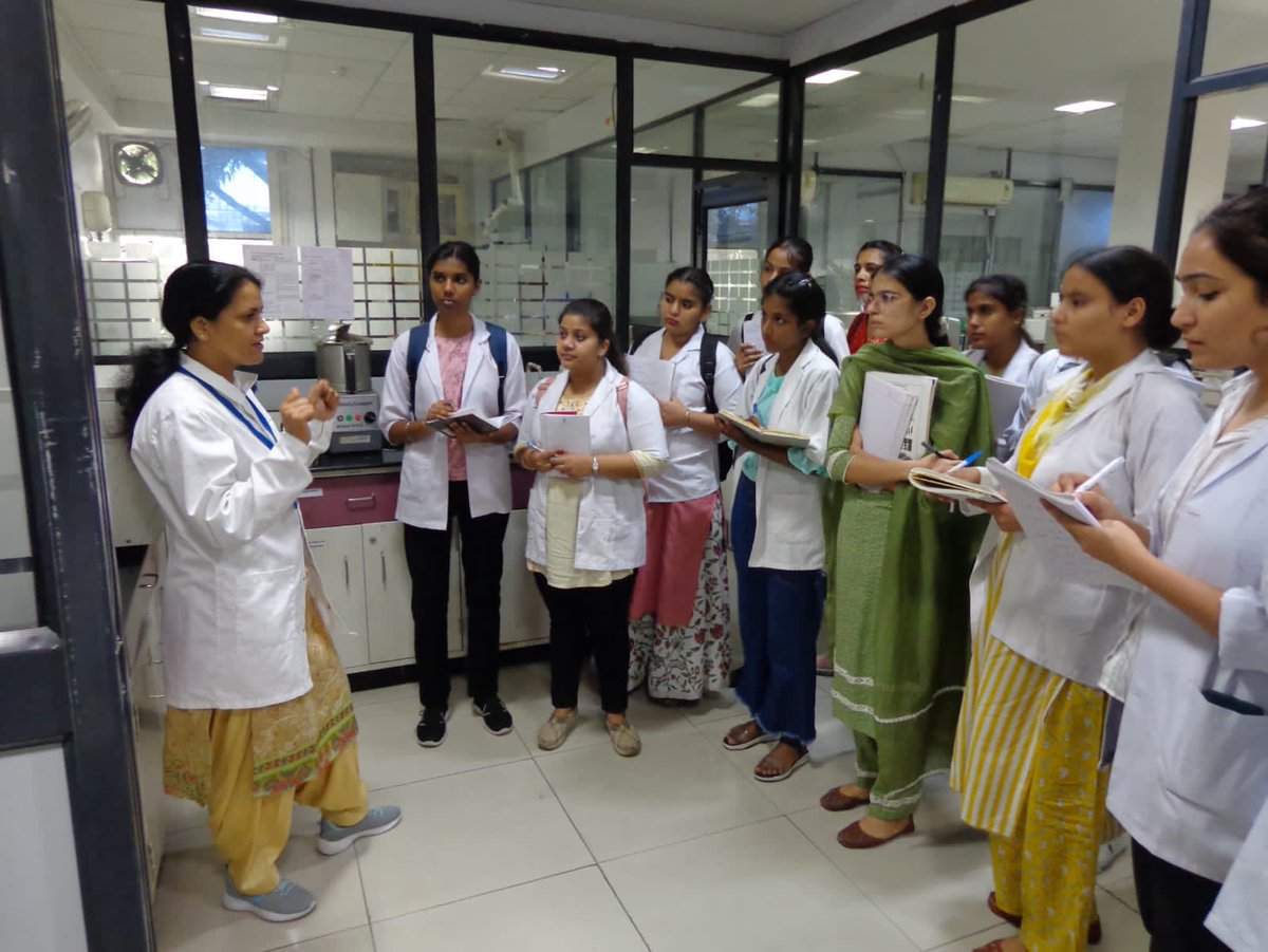 Glimpses of Educational Visit organised by <a href="/pbti_dst/">Punjab Biotechnology Incubator(PBTI)</a>  for students of <a href="/PbiUniPatiala/">Punjabi University, Patiala</a> 
<a href="/trahul1976/">Rahul Tewari</a> 
<a href="/ajit_dua/">Ajit Dua</a> 
@SimranpreetPb