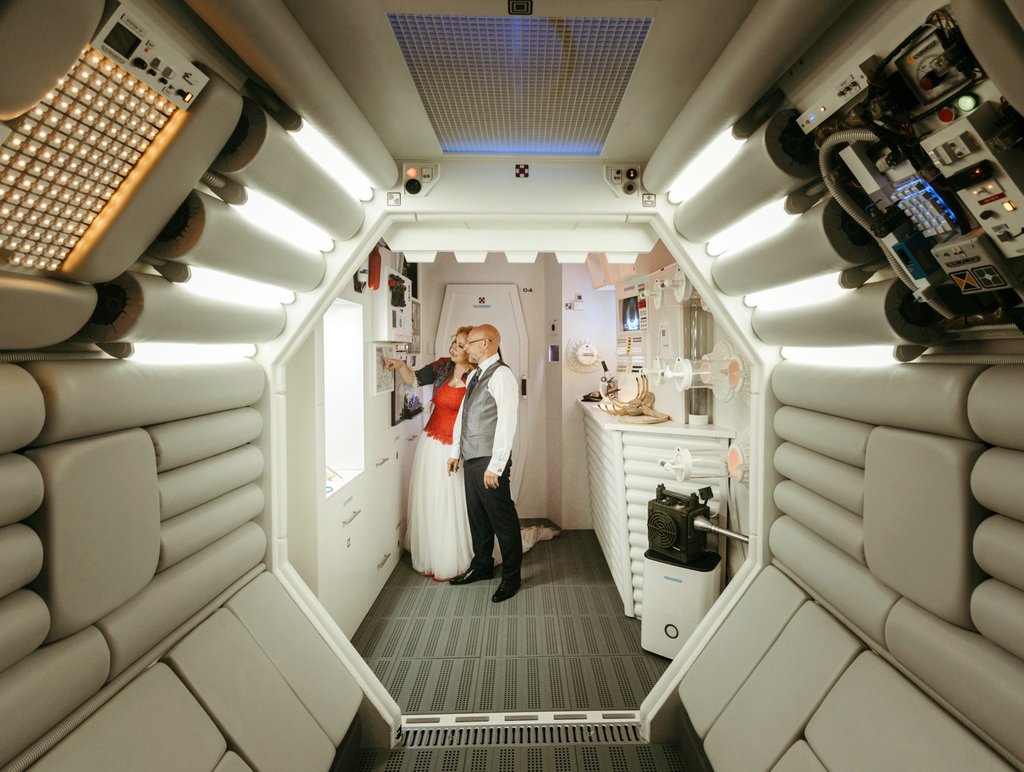 Luisnostromo's tweet photo. Gracias por confiar en Weyland-Yutani para las fotos de vuestra boda❤
Que seais muy felices 🙂
__
Thank you for trusting Weyland-Yutani to take your wedding photos
__
📷 @estiliart
#fotosdeboda #weddingpics #weddingpic #nostromo #alienmuseum #museoalien #museoalienbarcelona https://t.co/xM7SzMzVOf