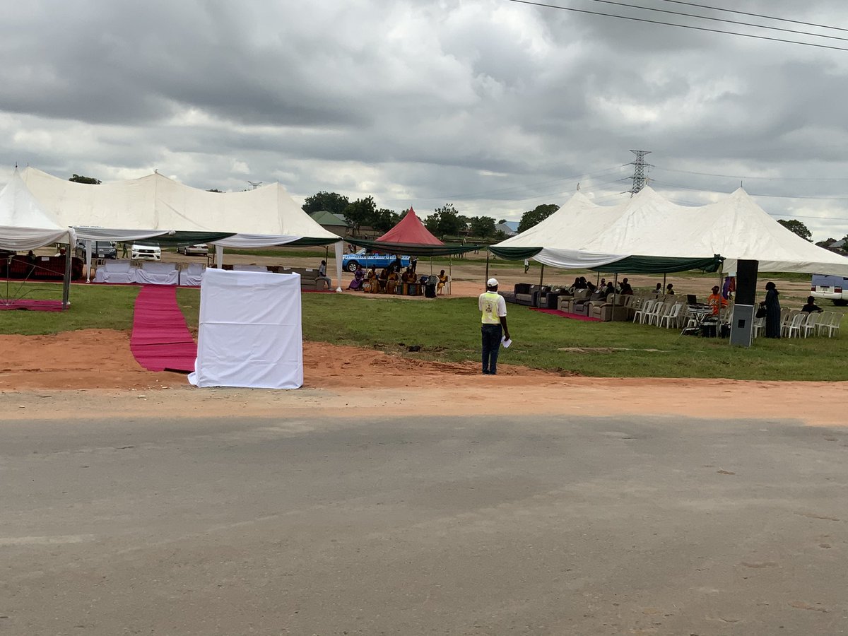 PWHNIG's tweet photo. #FGAtWork....The official Commissioning &amp; Handover of Lafia-Obi-Awe-Tunga in Nasarawa  the 23rd June, 2022 https://t.co/O6gwr7ZueG