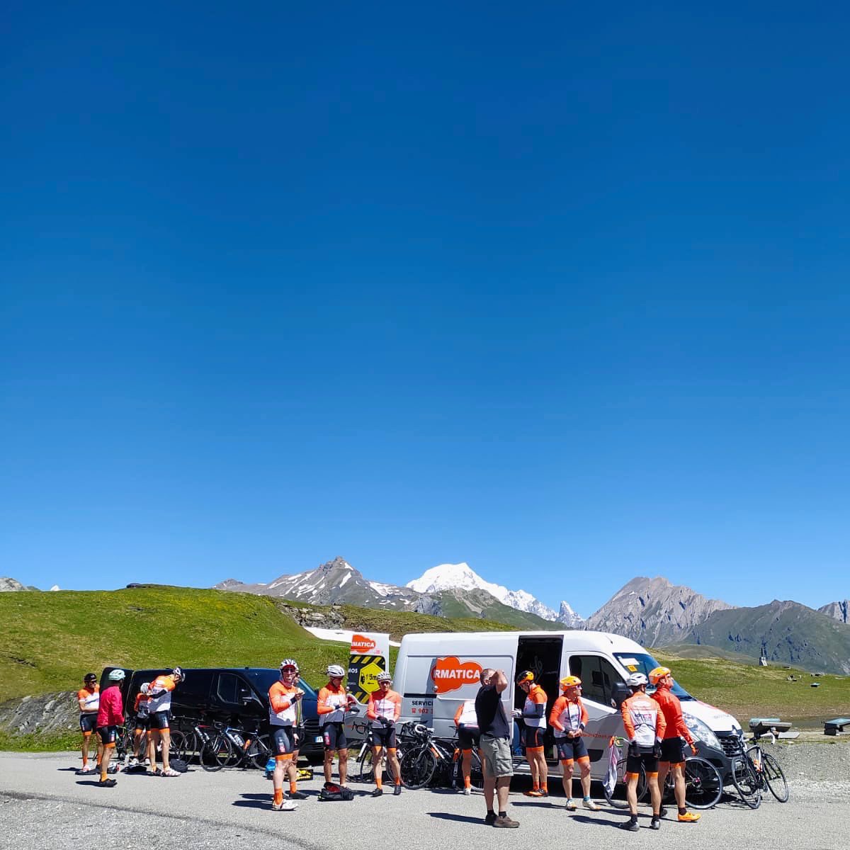 f2informaticasl's tweet photo. Tour Du Mont Blanc by #F2Informatica📸⤵️ https://t.co/iwO0tzwdR8